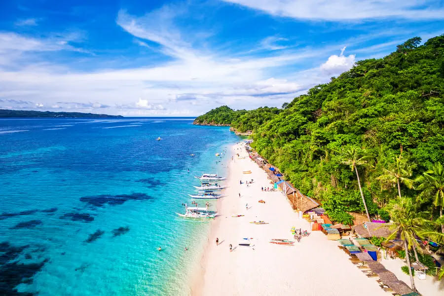 4 Days Boracay Hotel Transfer with Accommodation @ Boracay Seaview Hotel