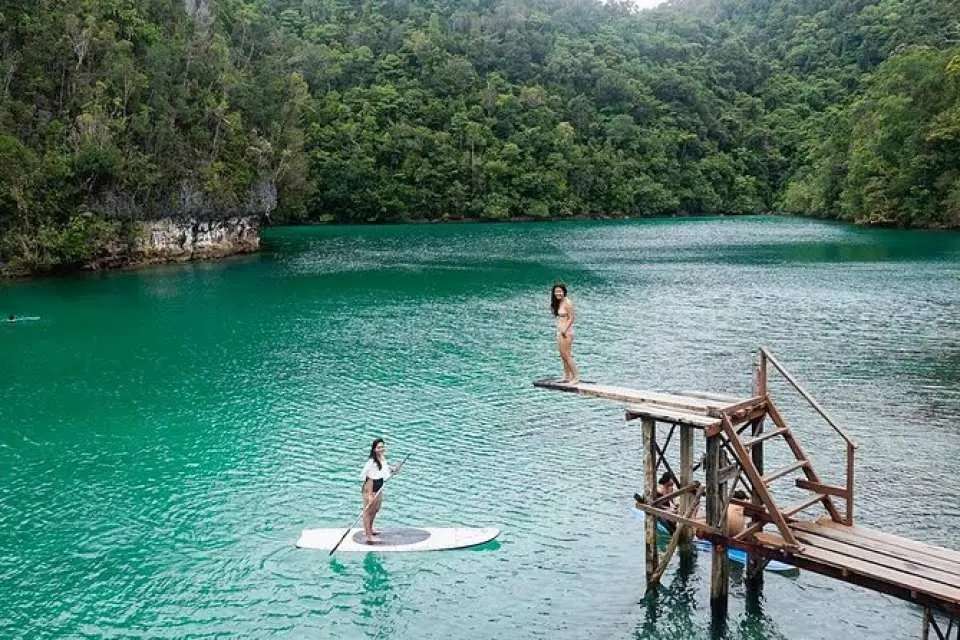 3 Days @ Dahun Villas Hotel Siargao + Hotel Transfer