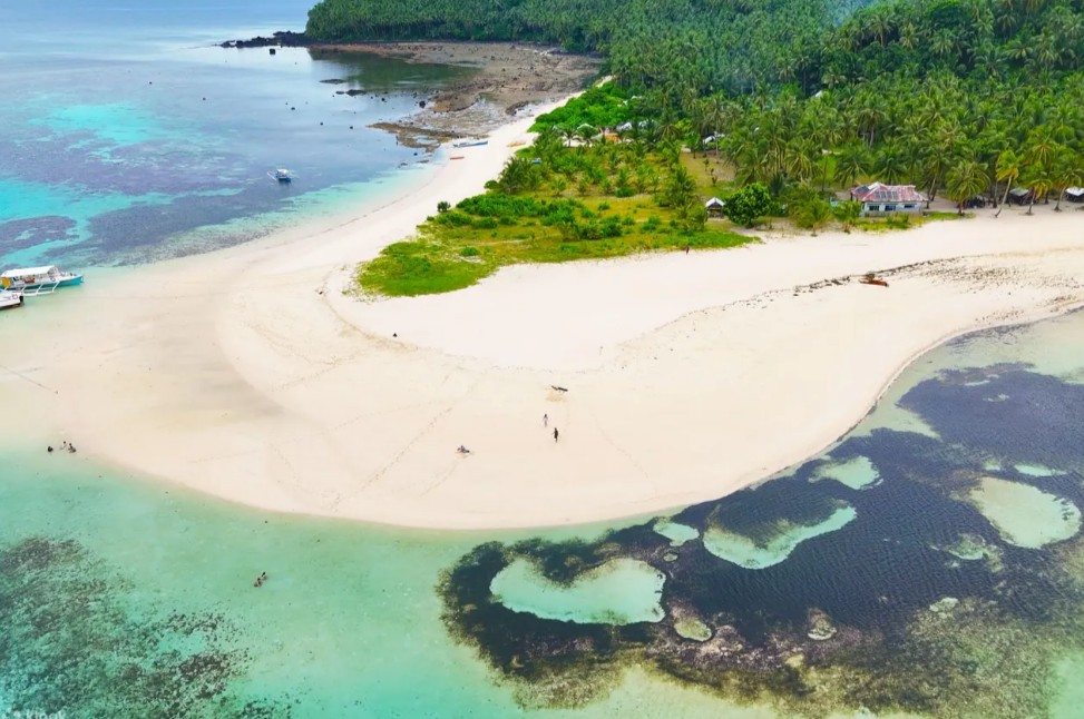 FLASH DEAL: Boracay Island Hopping Tour with Lunch & Snorkeling